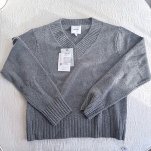 Reformation Dulce Cashmere V-neck Sweater